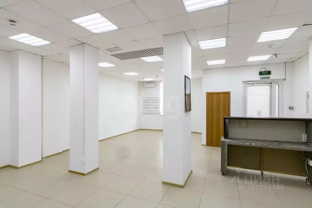 Помещение свободного назначения в Тюменская область, Тюмень проезд ... - Фото 1