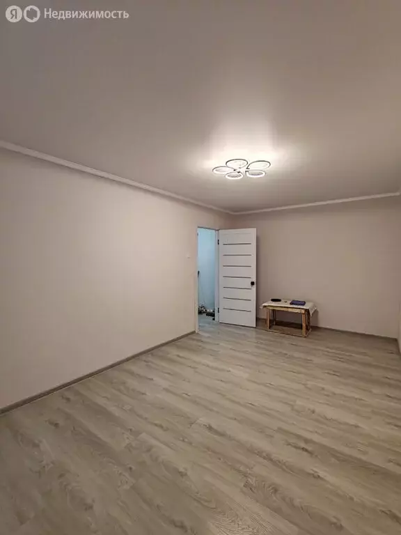 2-комнатная квартира: Мценск, улица Катукова, 1 (50.4 м) - Фото 2