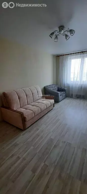 1-комнатная квартира: Киров, улица Ивана Попова, 56к1 (32 м) - Фото 0