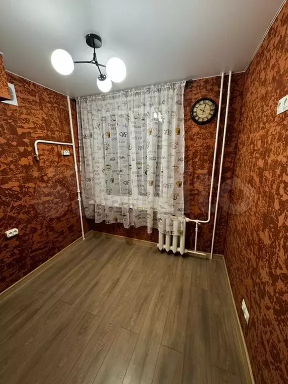 3-к. квартира, 55 м, 2/5 эт. - Фото 1