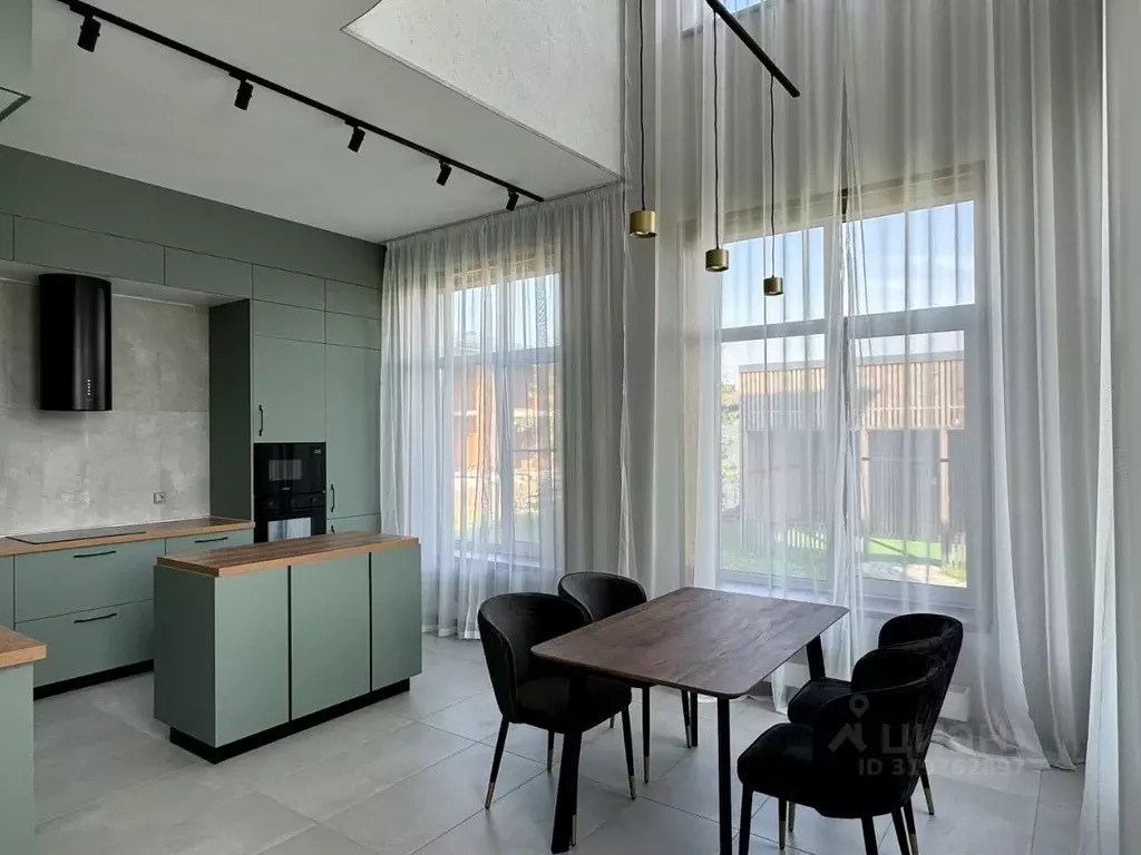 Дом в Санкт-Петербург, Санкт-Петербург, Петергоф Санкт-Петербургское ... - Фото 2