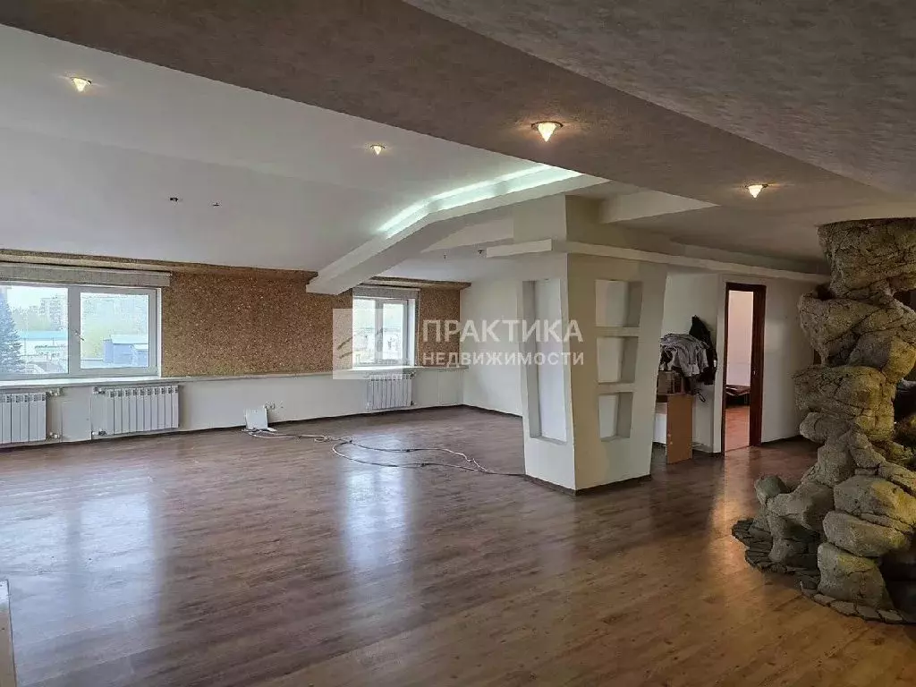 Продается 5-комнатная квартира - Фото 1