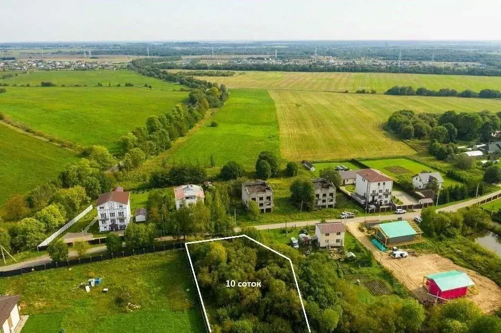 Участок в Ленинградская область, Ломоносовский район, Виллозское ... - Фото 1