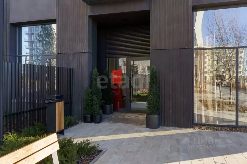 Помещение свободного назначения в Тюменская область, Тюмень ул. ... - Фото 1