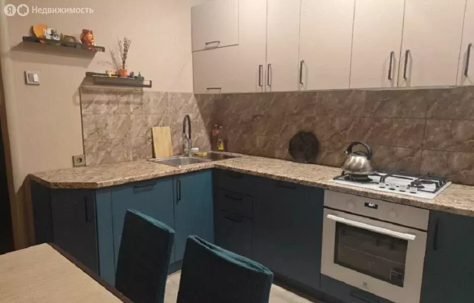3-комнатная квартира: Энгельс, Золотовская улица, 14 (62 м) - Фото 0