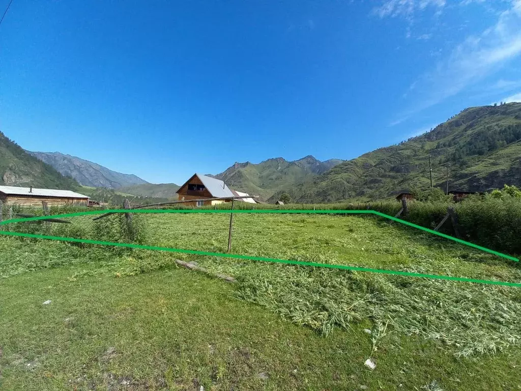 Участок в Алтай, Чемальский район, с. Еланда Новая ул. (8.0 сот.) - Фото 0