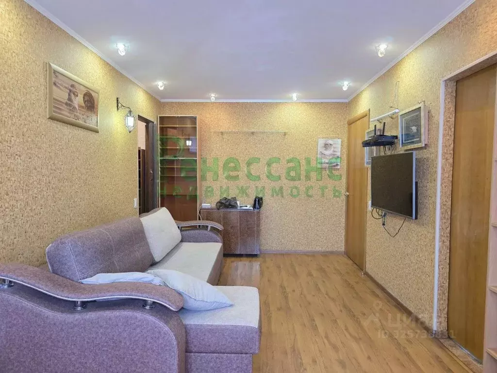 2-к кв. Брянская область, Брянск просп. Ленина, 4 (41.5 м) - Фото 1