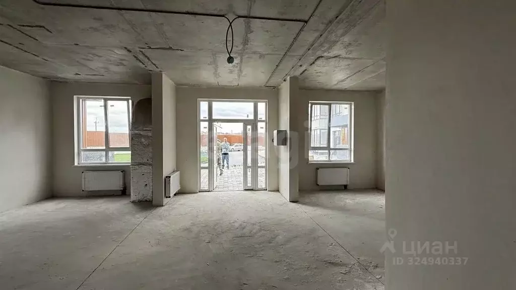 Офис в Крым, Симферопольский район, с. Мирное ул. Славы (72 м) - Фото 1