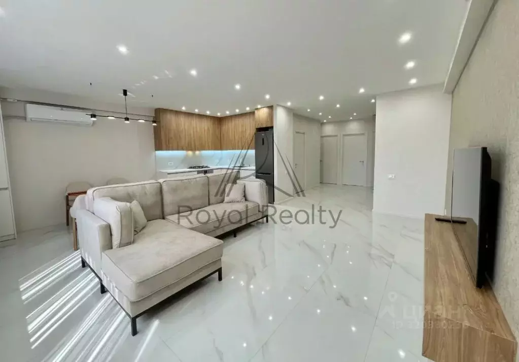 2-к кв. Санкт-Петербург Петровский просп., 11к3 (82.0 м) - Фото 0