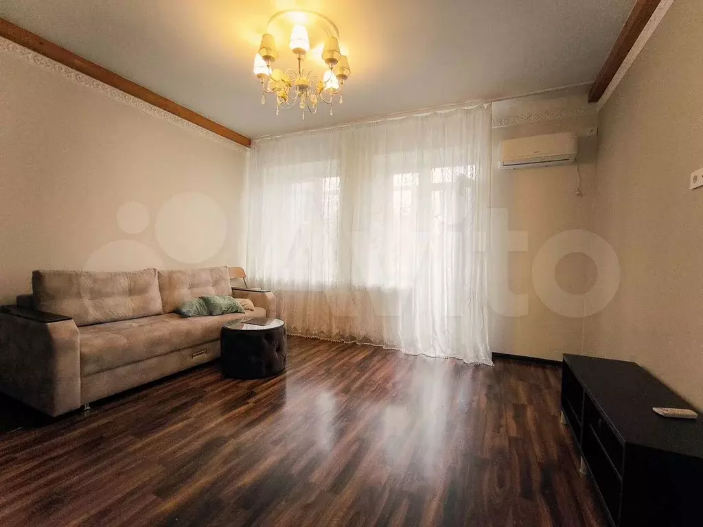 2-к. квартира, 60 м, 2/5 эт. - Фото 1