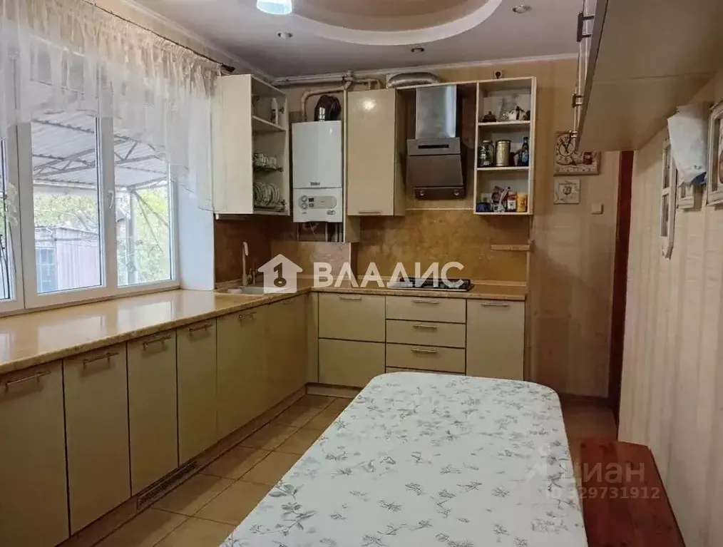 Дом в Краснодарский край, Ейск Братская ул. (300 м) - Фото 1