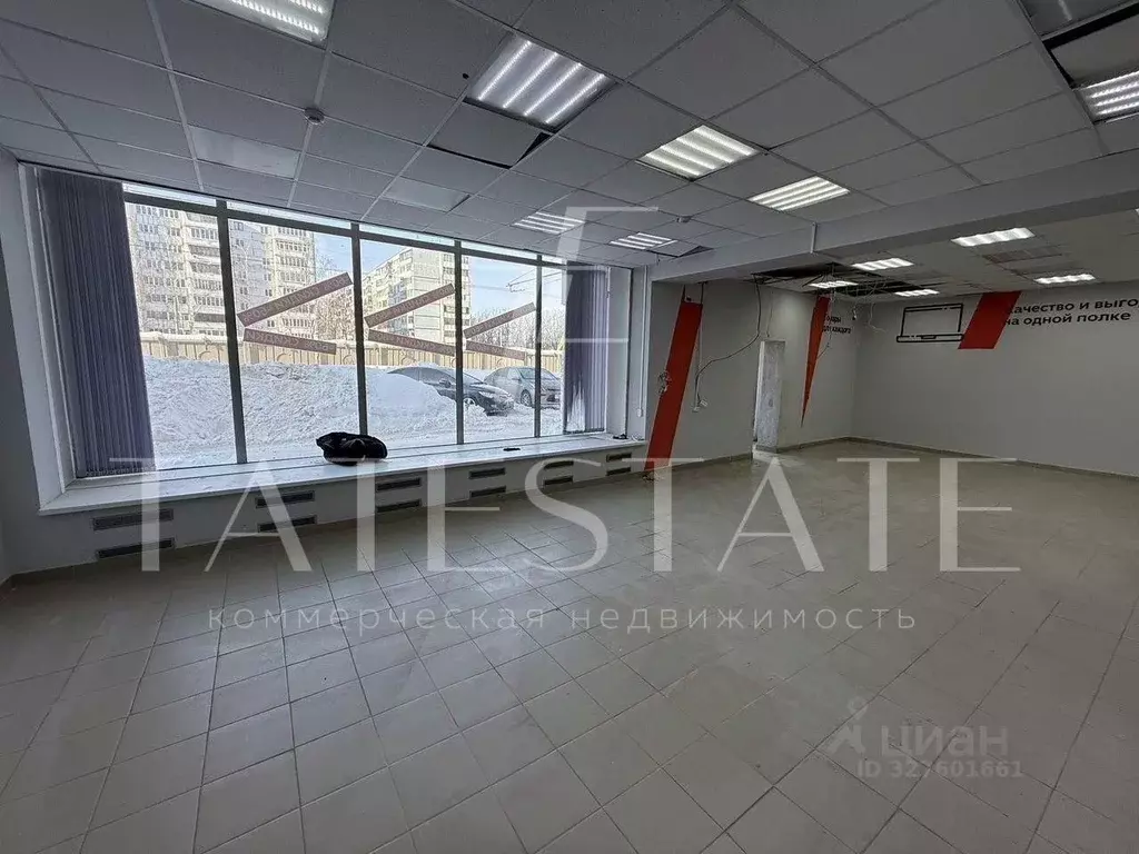 Помещение свободного назначения в Татарстан, Казань ул. Юлиуса Фучика, ... - Фото 1