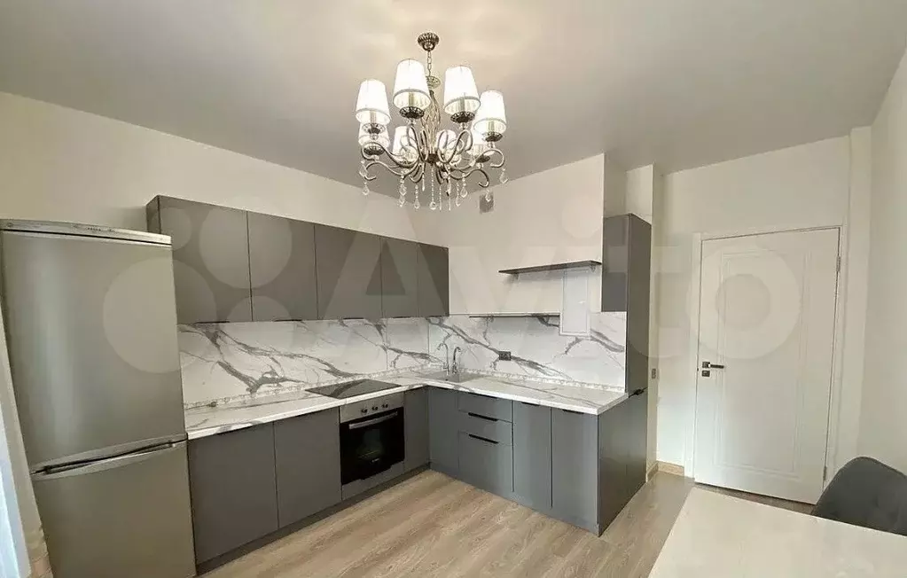 1-к. квартира, 40 м, 12/18 эт. - Фото 1