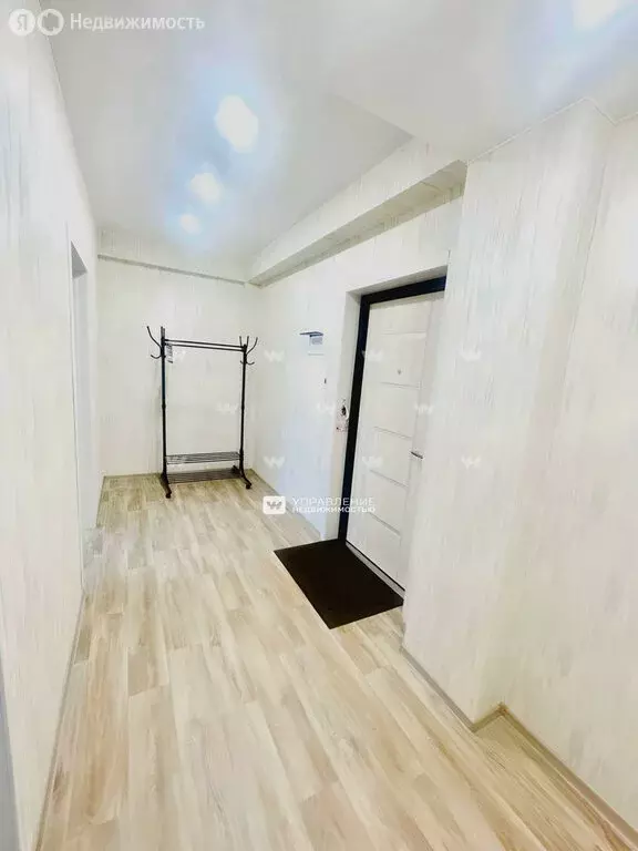 1-комнатная квартира: Южно-Сахалинск, улица Ленина, 563к3 (40 м) - Фото 0