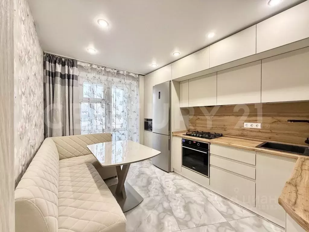 1-к кв. Чувашия, Чебоксары ул. И.П. Прокопьева, 20 (51.1 м) - Фото 1