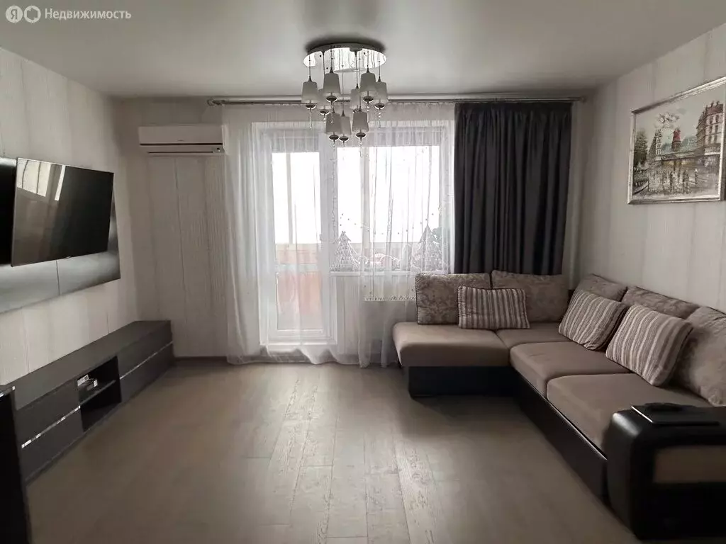 2-комнатная квартира: Магнитогорск, проспект Ленина, 121 (65 м) - Фото 1