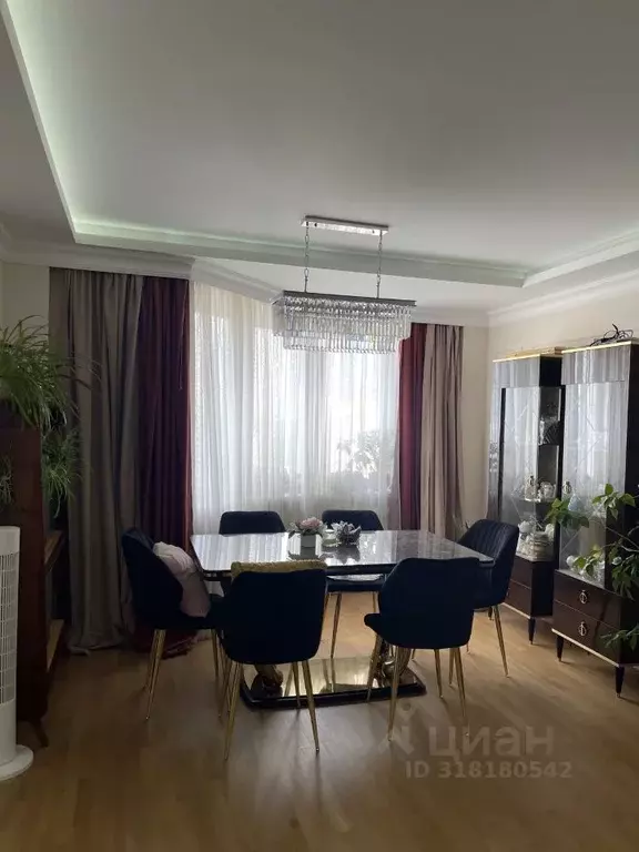 3-к кв. Москва ул. Герасима Курина, 26 (95.0 м) - Фото 1