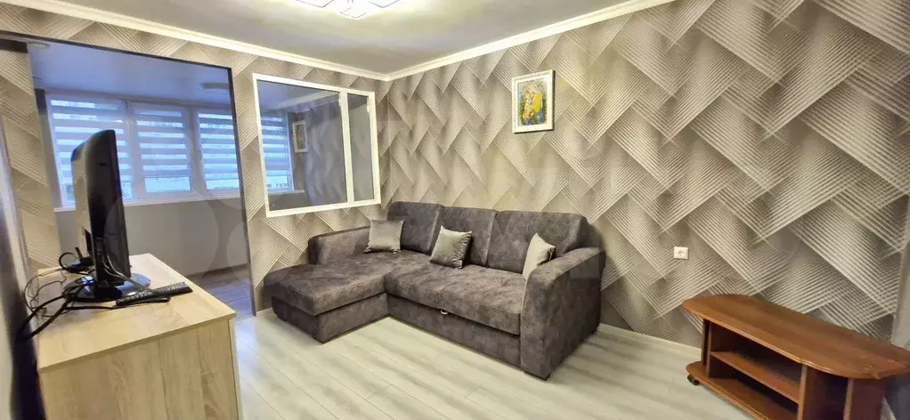 1-к. квартира, 33 м, 5/5 эт. - Фото 0