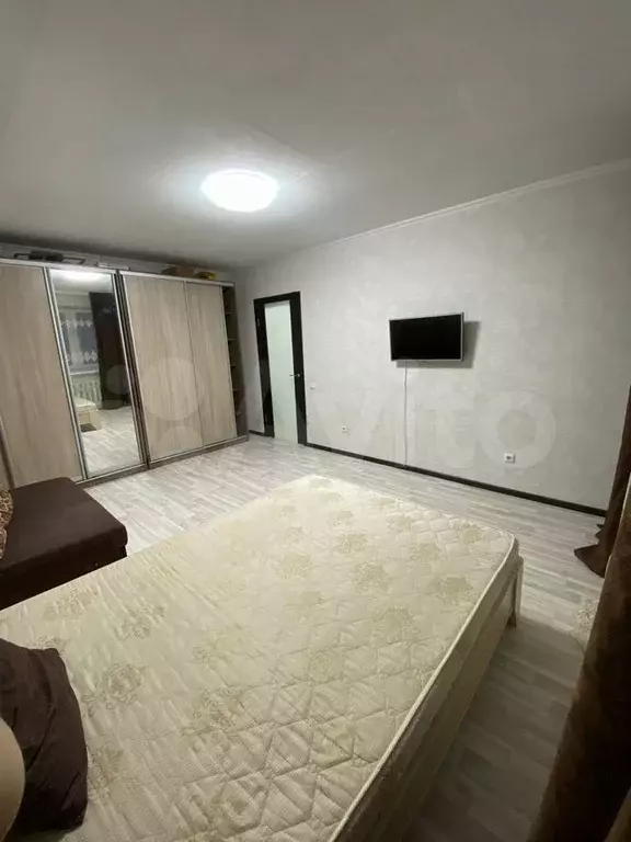 1-к. квартира, 43 м, 5/10 эт. - Фото 1