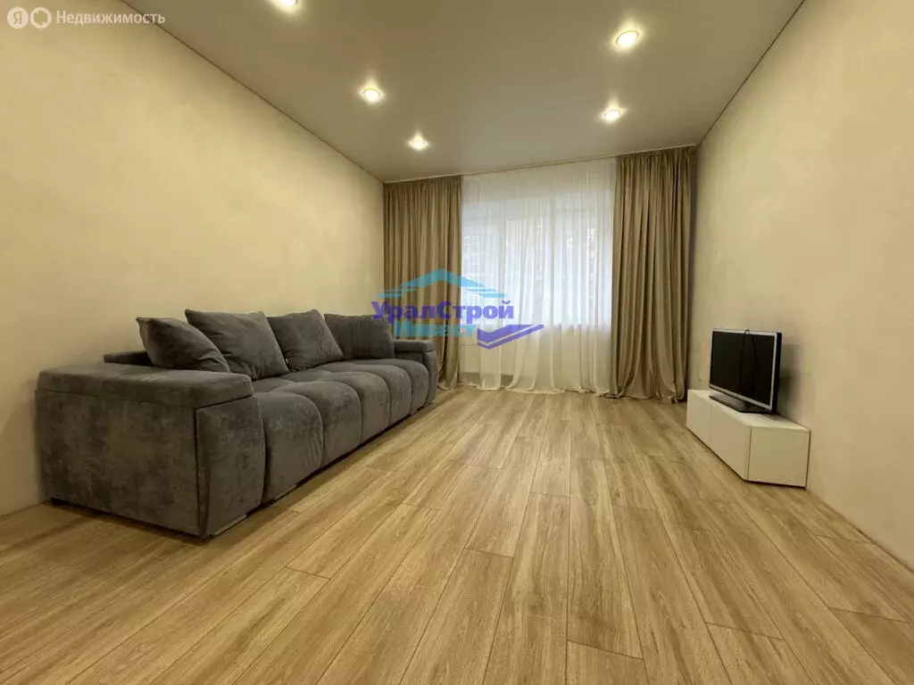 2-комнатная квартира: Октябрьский, улица Рахимьяна Насырова, 11 (53.08 ... - Фото 2