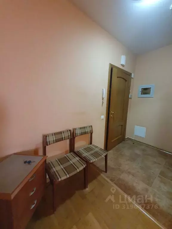 3-к кв. Тюменская область, Тюмень ул. Малыгина, 4 (106.0 м) - Фото 0