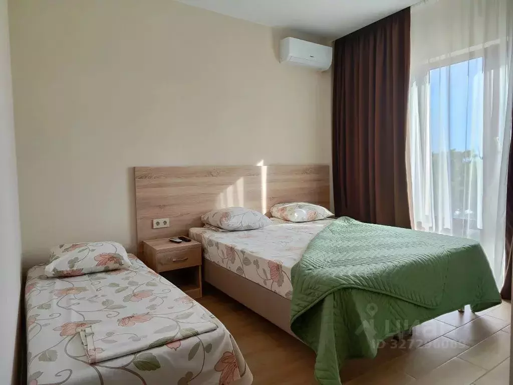 Комната Краснодарский край, Геленджик Зеленый пер., 10 - Фото 1