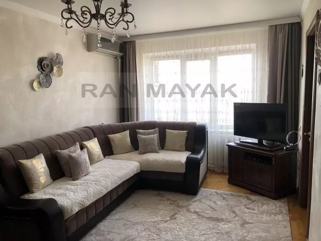4-к кв. Адыгея, Майкоп ул. Ленина, 54 (63.9 м) - Фото 0
