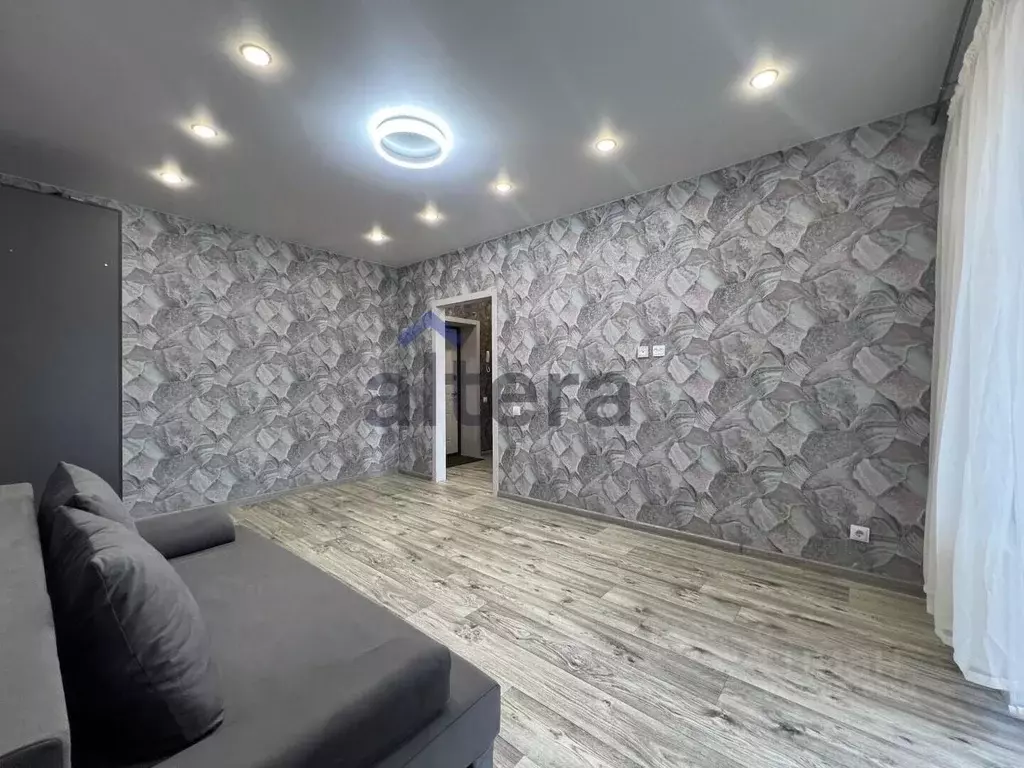 1-к кв. Татарстан, с. Высокая Гора ул. Рождественская, 10Б (35.0 м) - Фото 2