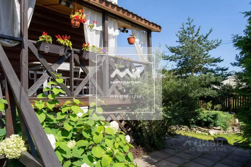 Дом в Ленинградская область, Колтуши Всеволожский район, ул. Садовая, ... - Фото 1