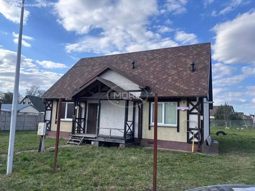 Дом в Гвардейск, Яблочная улица (129.3 м) - Фото 1