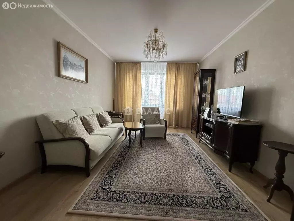2-комнатная квартира: Калининград, Банковская улица, 12А (60 м) - Фото 1