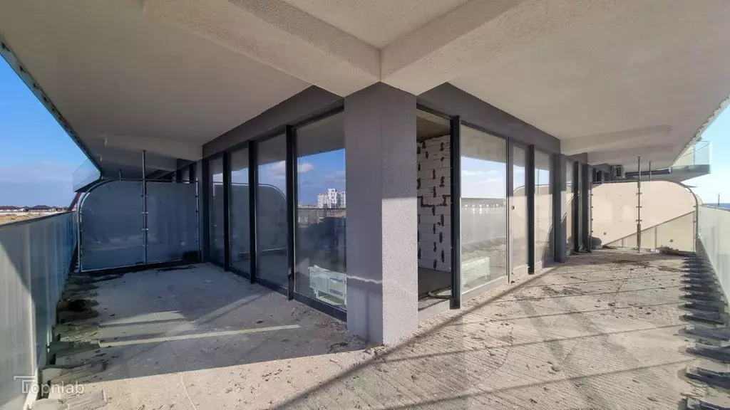 3-к кв. Крым, Сакский район, Лесновское с/пос, с. Прибрежное ул. ... - Фото 1