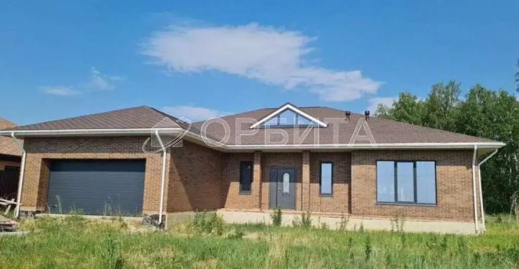 Дом в Тюменская область, Тюменский муниципальный округ, д. Елань ул. ... - Фото 1