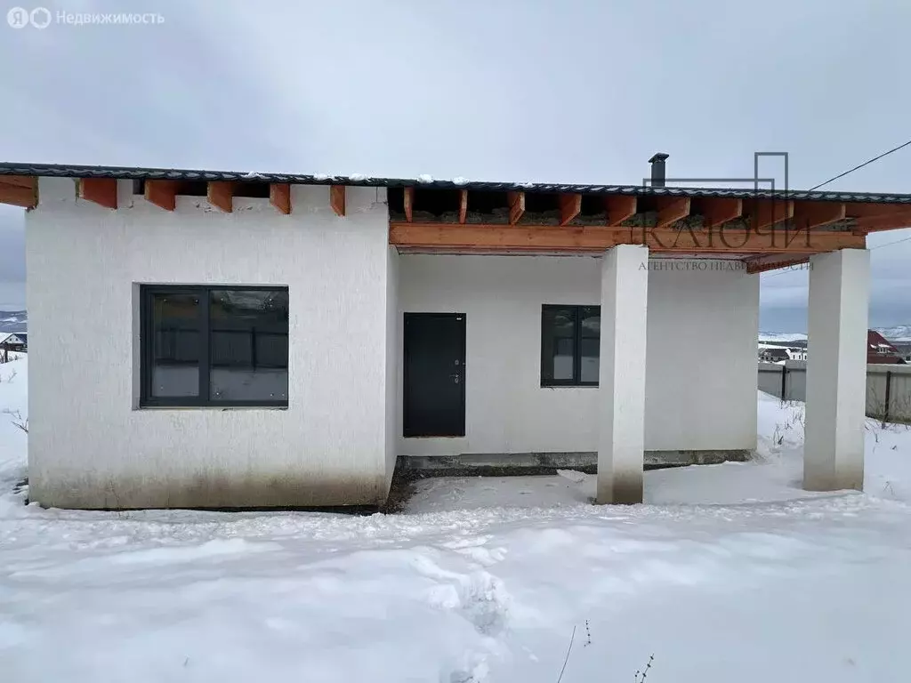 Дом в село Ташбулатово, Горная улица, 50 (90 м) - Фото 1