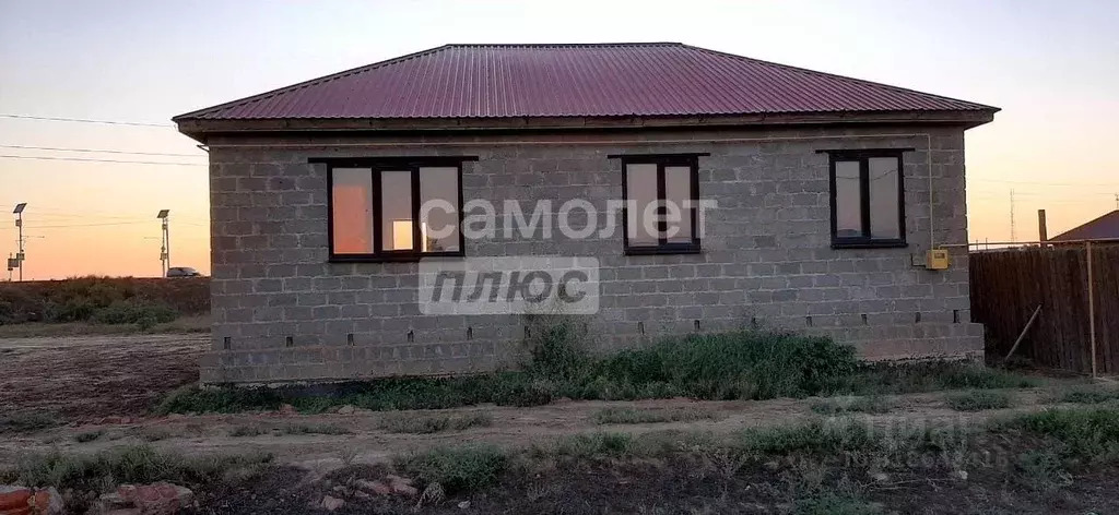 Дом в Астраханская область, пос. Володарский ул. Магистральная, 16 ... - Фото 2