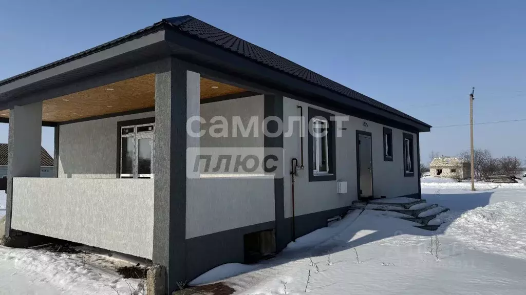 Дом в Курская область, Поныри муниципальное образование, Поныри рп ул. ... - Фото 2