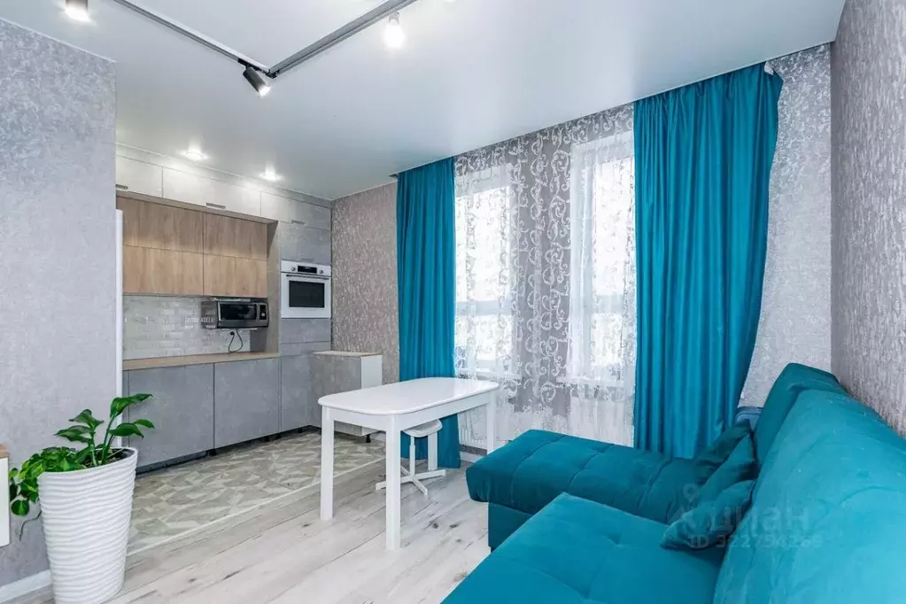 2-к кв. Свердловская область, Екатеринбург ул. Уральская, 5 (58.5 м) - Фото 1