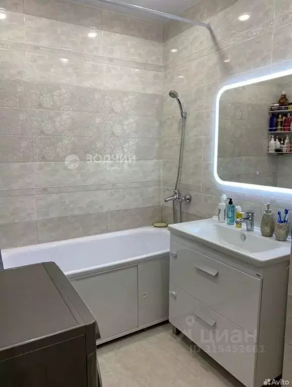 2-к кв. Чувашия, Чебоксары ул. Энергетиков, 19к1 (61.2 м) - Фото 1