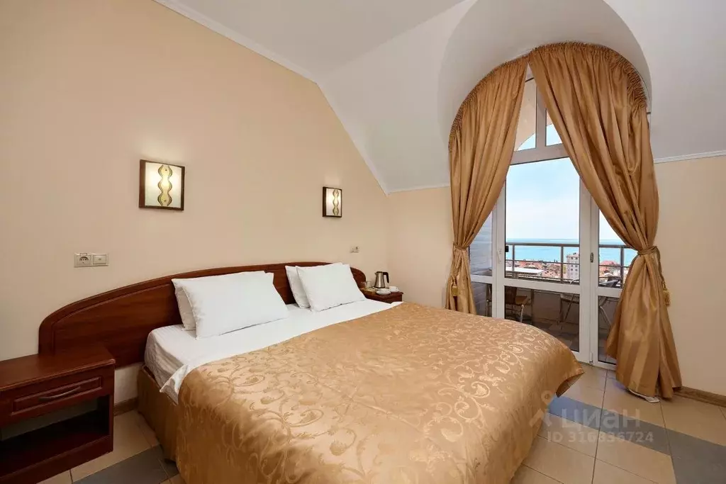 Комната Краснодарский край, Сочи Адлер жилрайон,  (18.0 м) - Фото 0