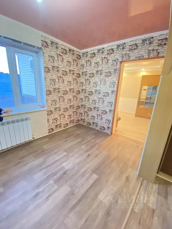 Дом в Оренбургская область, Оренбург ул. Лукиана Попова, 87 (81 м) - Фото 1