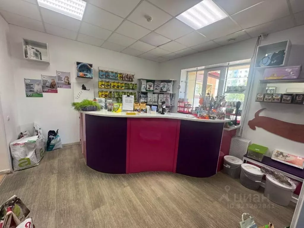 Помещение свободного назначения в Ханты-Мансийский АО, Мегион ул. ... - Фото 1