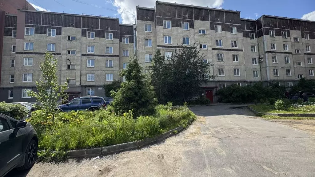 3-к кв. Ленинградская область, Гатчина ул. Генерала Кныша, 14 (72.2 м) - Фото 0