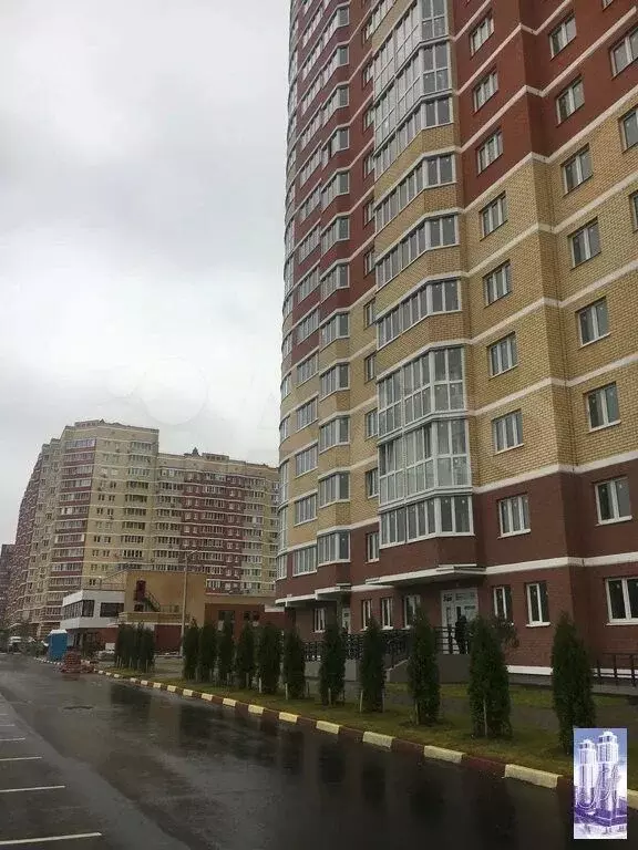 1-к. квартира, 42 м, 3/15 эт. - Фото 0