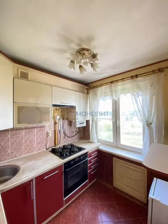 3-к. квартира, 63 м, 5/5 эт. - Фото 1