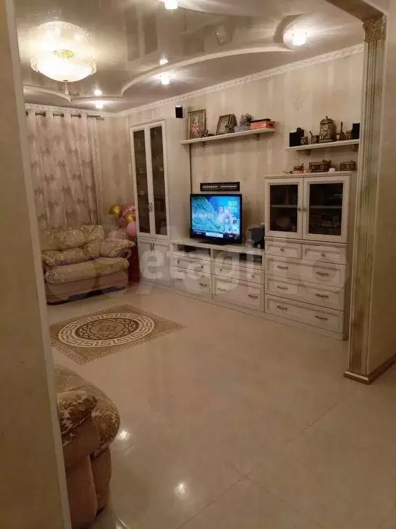 2-к. квартира, 80 м, 4/4 эт. - Фото 1