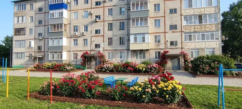 3-к кв. Краснодарский край, Темрюк ул. Калинина (62.2 м) - Фото 1