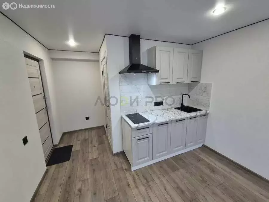Квартира-студия: Нижнекамск, проспект Вахитова, 13 (18.1 м) - Фото 2