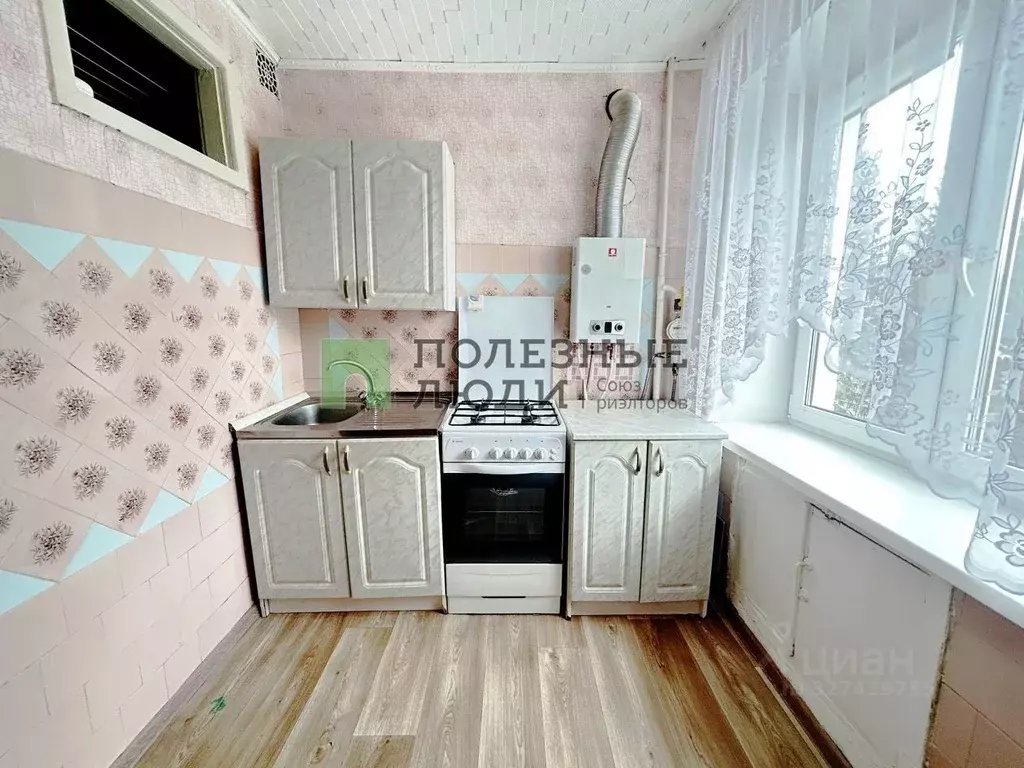 4-к кв. Орловская область, Орловский муниципальный округ, пос. ... - Фото 1