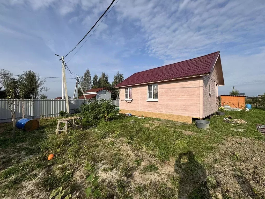 Дом в Ленинградская область, Ломоносовский район, Низинское с/пос ул. ... - Фото 0