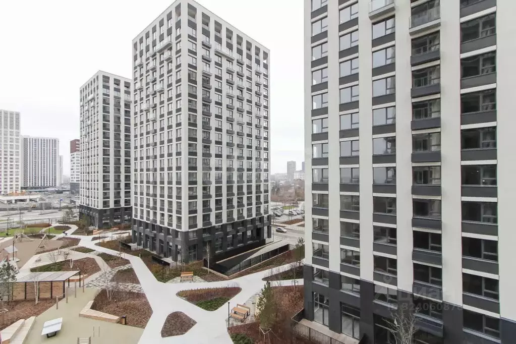 Студия Тюменская область, Тюмень ул. Краснооктябрьская, 4Ак1 (30.0 м) - Фото 1